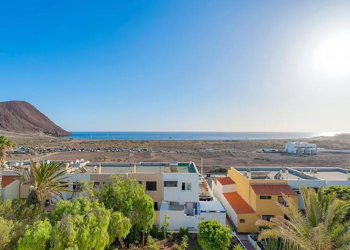 Medano4you Lava Azul House Эль-Медано