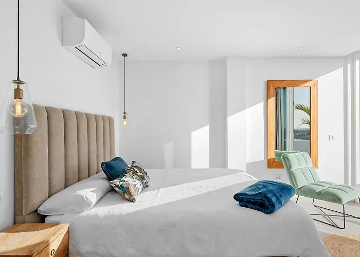 Дом отдыха Medano4you Lava Azul House